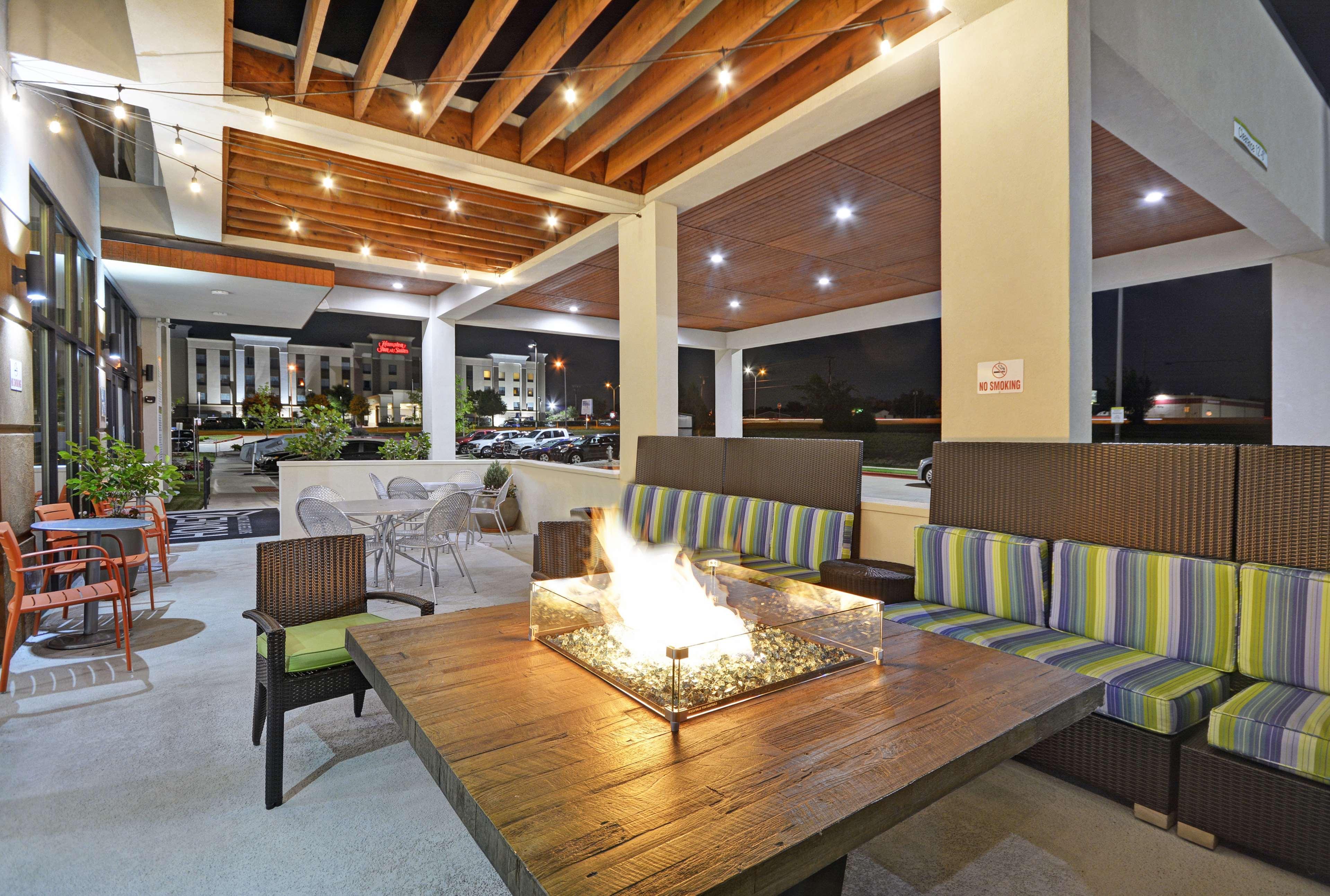 Home2 Suites By Hilton Dallas Desoto Exterior foto